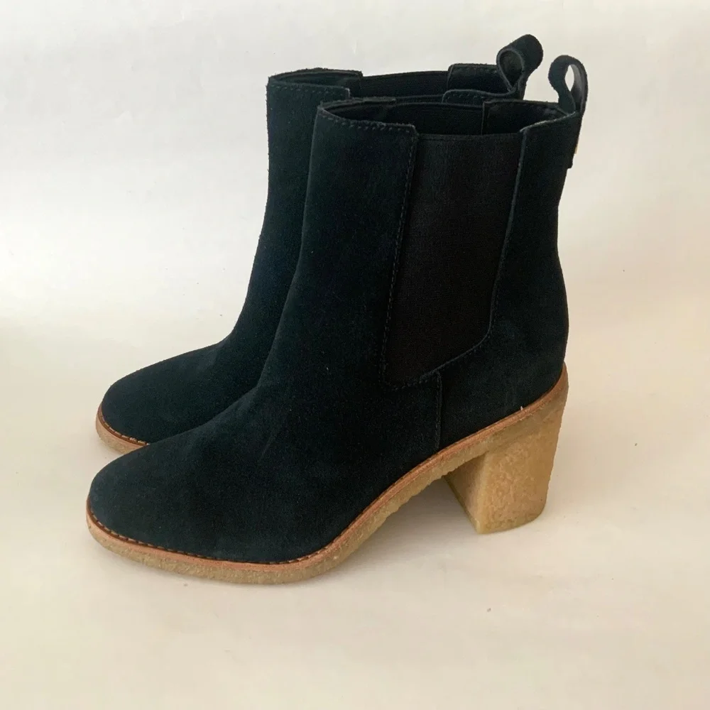 Ralph Lauren Marianna Black Suede Pull-On Chelsea Booties Block Heel Ankle Boots